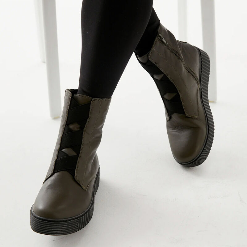 Alfie & Evie Date Boot image number 5